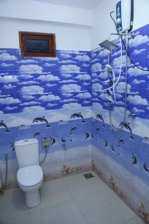 אנוראדפורה Forest View Home Stay מראה חיצוני תמונה